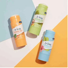 Charger l'image dans la galerie, 1.1 St. Ives Stick nettoyant à l'eau de cactus et à l'hibiscus 46g ST IVES