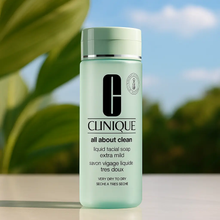 Charger l'image dans la galerie, Clinique savon pour le visage liquide extra-doux peau sèche a très sèche CLINIQUE