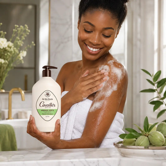 Gel Bain & Douche Surgras Rogé Cavaillès Amande Verte Peaux Sensibles — 1 L