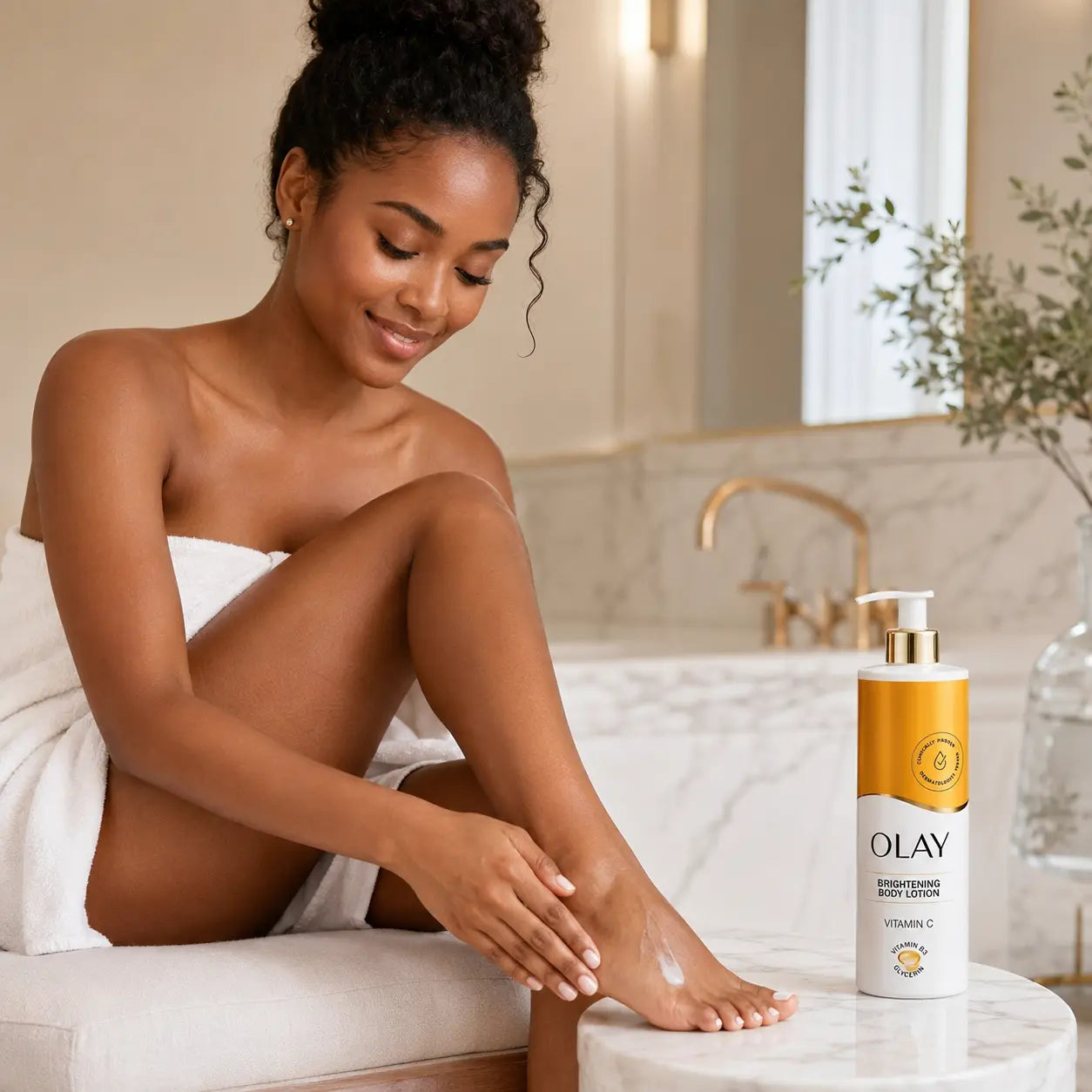 Lait Corps Éclat Olay Brightening à la Vitamine C — Niacinamide & Glycérine