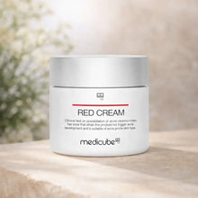Charger l'image dans la galerie, Medicube Red Cream – Crème Hydratante Anti-Acné Apaisante pour Peaux à Imperfections 50ML