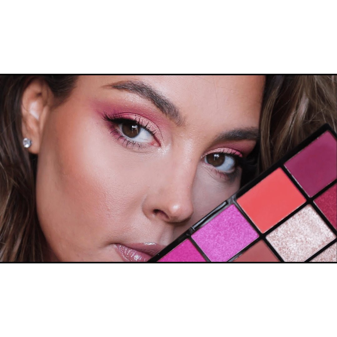 0 Technic Hot Love Pressed Pigment Palette TECHNIC