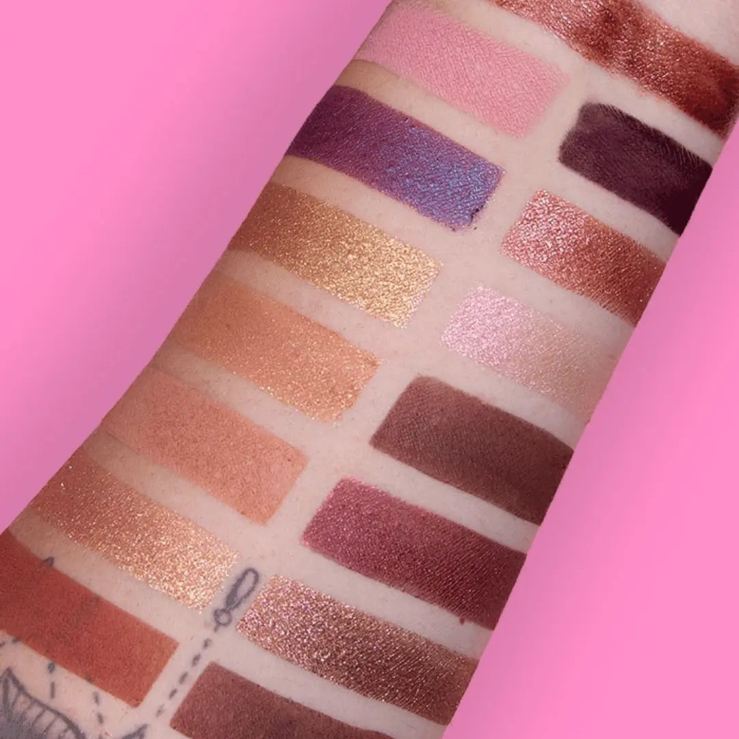0 Technic Persuasion Pressed Pigment Palette TECHNIC