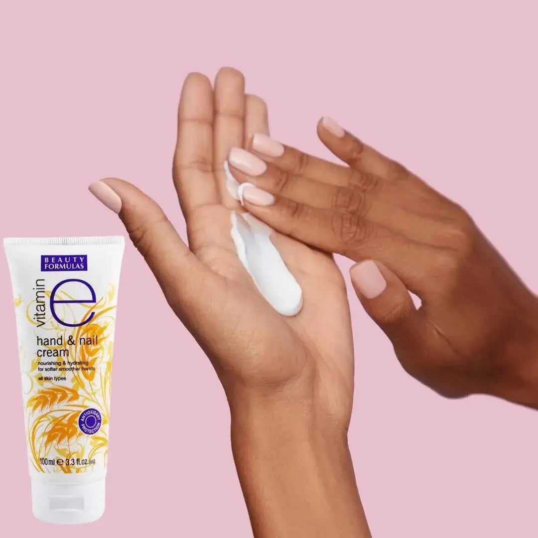 Beauty Formulas Crème pour les mains et les ongles à la vitamine E 100 ml BEAUTY FORMULAS