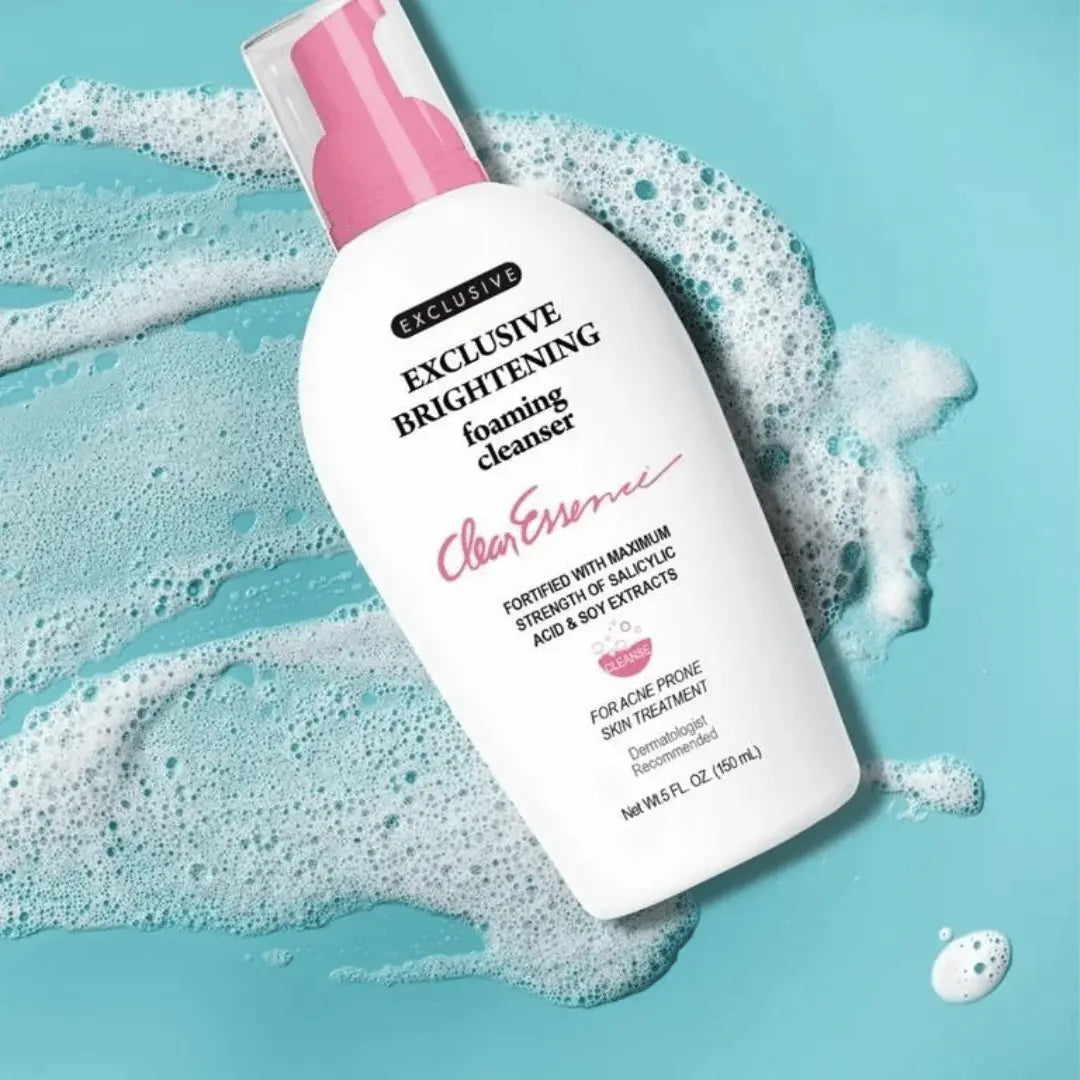 Clear Essence Nettoyant moussant éclaircissant exclusif 150 ML clear essence