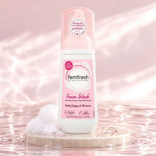 Femfresh Foam Wash Mousse Lavante Intime – Beurre de Karité & Lait d'Avoine 150 ml