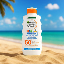 Charger l&#39;image dans la galerie, Garnier Ambre Solaire Lait solaire SPF50+ pour enfants 200 ml GARNIER
