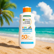 Charger l&#39;image dans la galerie, Garnier Ambre Solaire Lait solaire SPF50+ pour enfants 200 ml GARNIER
