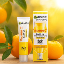 Charger l&#39;image dans la galerie, Garnier Vitamine C Fluide éclaircissant invisible, SPF50, Pour tous les types de peau, 40ml GARNIER
