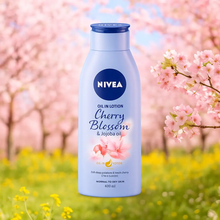 Charger l'image dans la galerie, Lotion à l'huile de fleur de cerisier et de jojoba 400 ml NIVEA