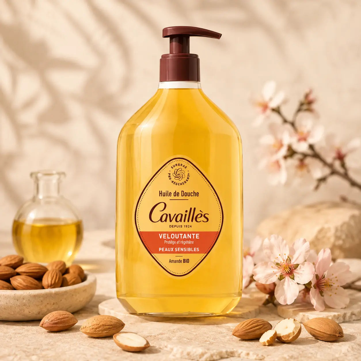 Rogé Cavaillès Huile de Douche Veloutante Amande Bio Peaux Sensibles 1L