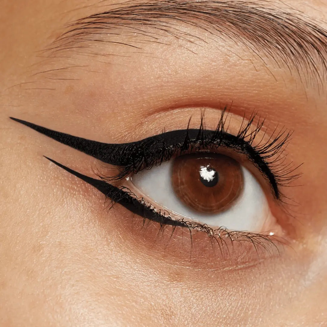 Technic Cosmetics - Liquid Eyeliner - Black TECHNIC