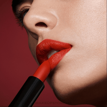 Charger l&#39;image dans la galerie, Max Factor Velvet Mattes Rouge à Lèvres 15 Flame
